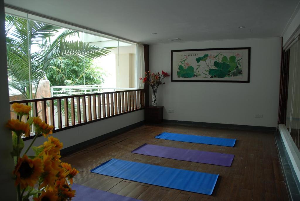 Guesthouse International Hotel Sanya Extérieur photo